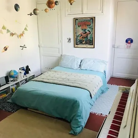 Holiday home Maison Atypique Avec Jardin *